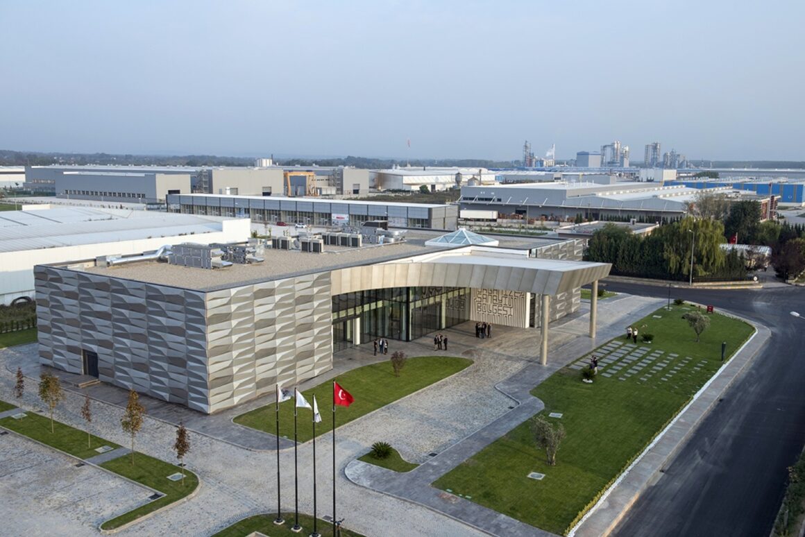 BINAA S2OSB_Headquarters and Conference Hall