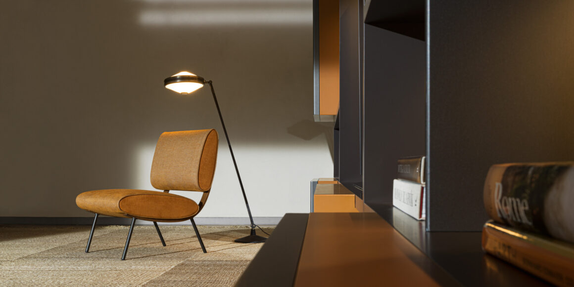 Gio Ponti Round D.154.5 Chair