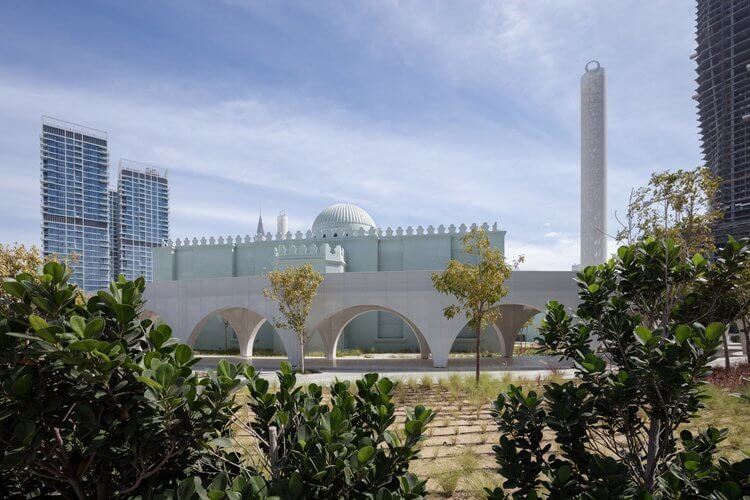 Mosque of Reflection by Waiwai