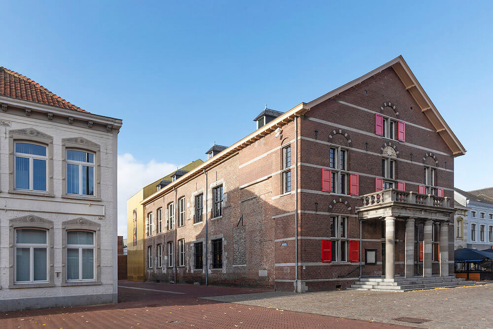 Museum W by Maurice Mentjens