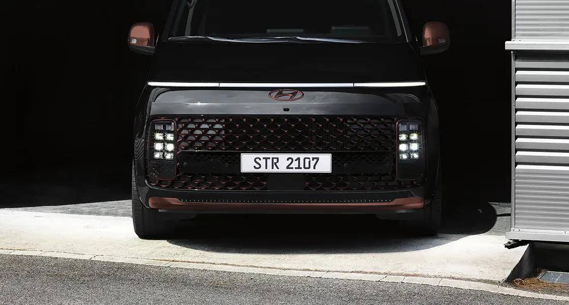 Staria Premium by Hyundai