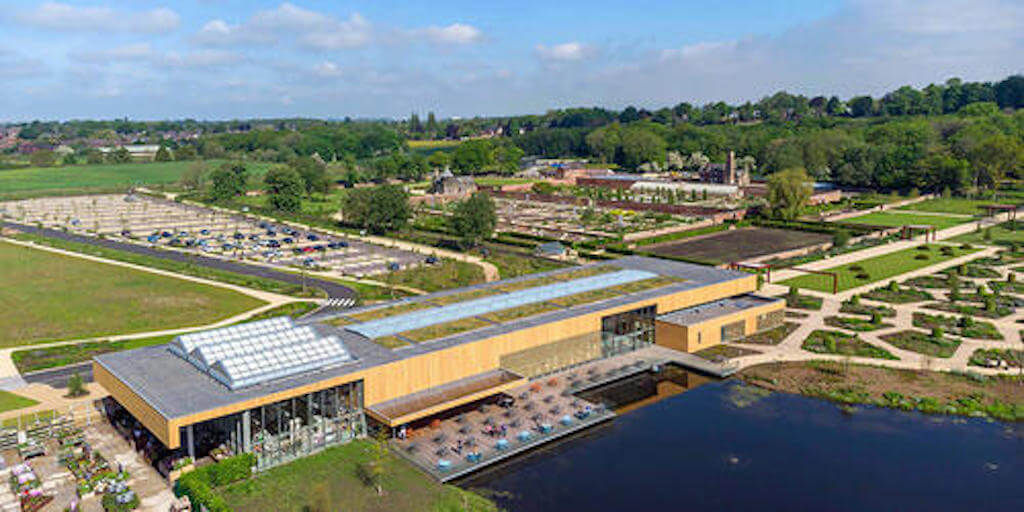 Hodder+Partners new, worldclass visitor's center at The Royal