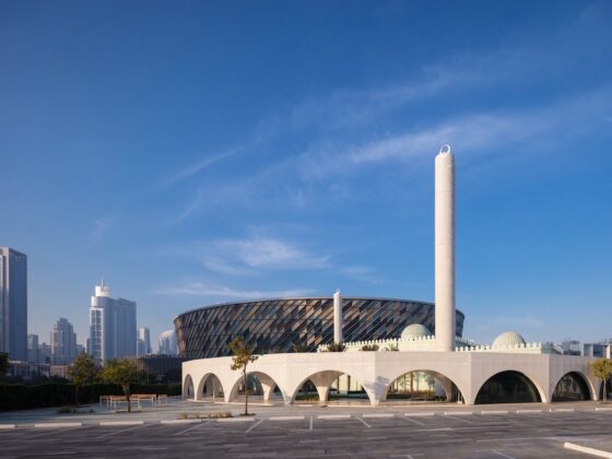 Mosque of Reflection by Waiwai