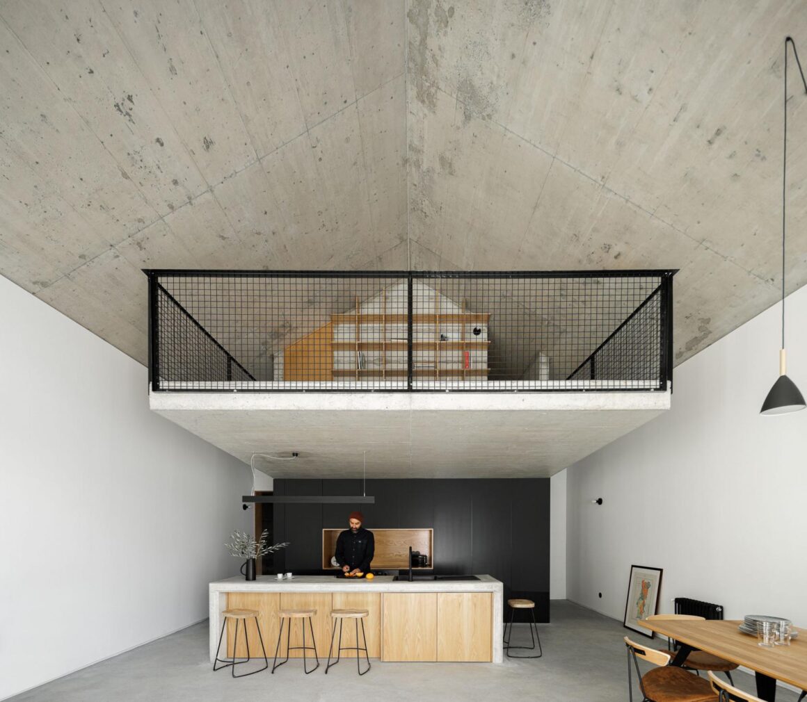 NaMora House by Filipe Pina and David Bilo