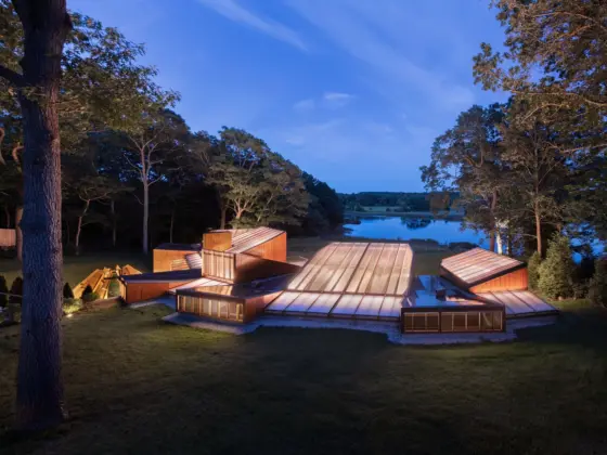 River House by Jonathan Levi Architects